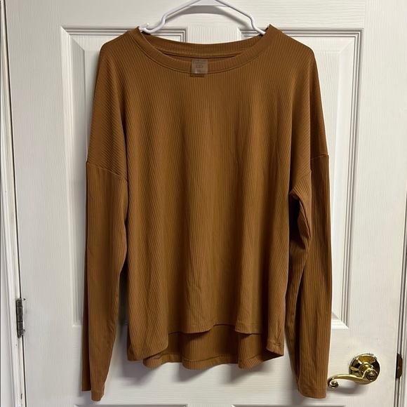 CALIA by Carrie Underwood Brown Relaxed Long Sleeve Hoodie - Picture 1 of 3